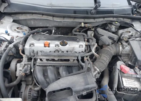 2011 Honda Accord 2.4 Lx z USA, uszkodzony, nr VIN 1HGCP2F30BA104783